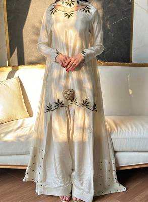 Black embroidery crep fully stitched farshi salwar suit set 2