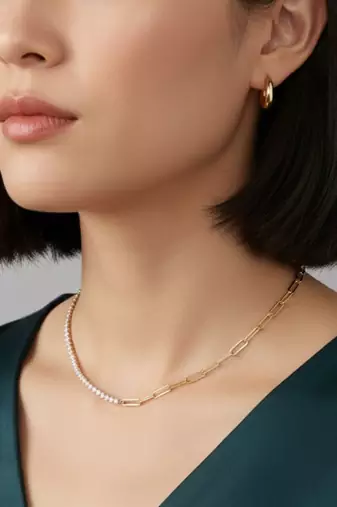 Eterna sparkle necklace