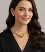 Gold pearl drop necklace