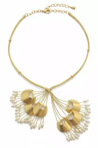 Gold pearl bouquet necklace