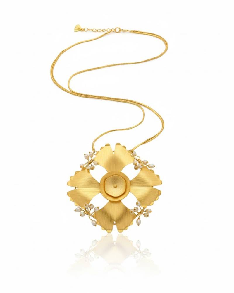 Gold blossom chain
