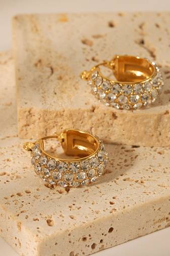 Isla's diamond huggies