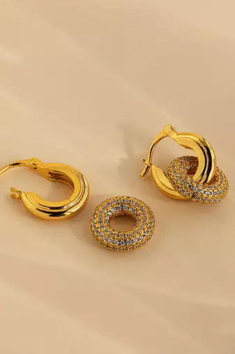 Round Halo Glow Hoop Earrings | 18K Gold Plated Anti-Tarnish Hoops | Elegant Daily Wear