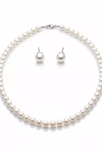 Classic freshwater pearl necklace & stud set( real pearl and 925 silver)