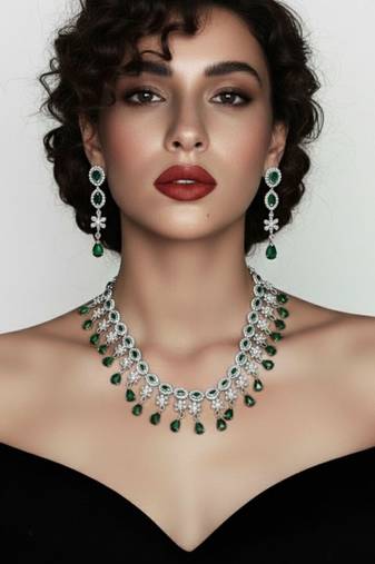 Emerald fringe cz necklace set (rhodium finish)