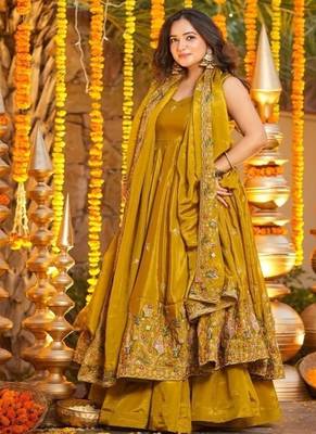 Mehendi embroidery crep fully stitched anarkali set 1