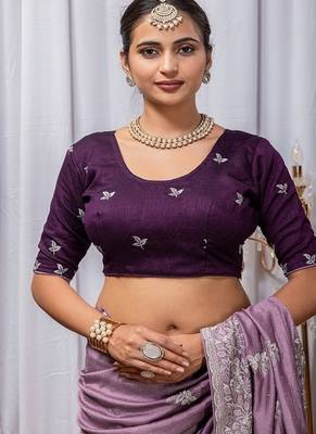 Light Lavender Color Zari Embroidery Hotflix Diamond Work Vichitra Silk Saree 5
