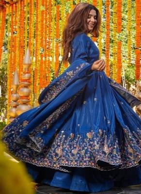 Teal embroidery crep fully stitched anarkali suit set 5