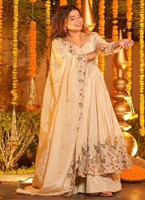 Off-white embroidery crep fully stitched anarkali set 1