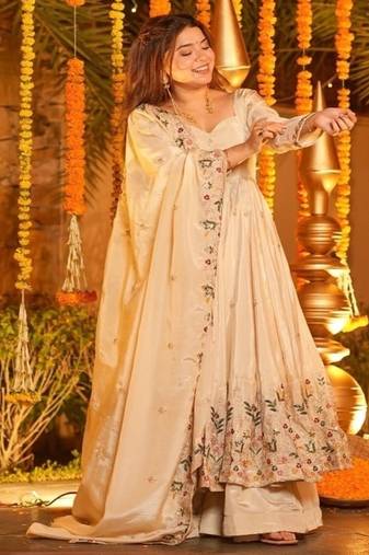 Off-white embroidery crep fully stitched anarkali set