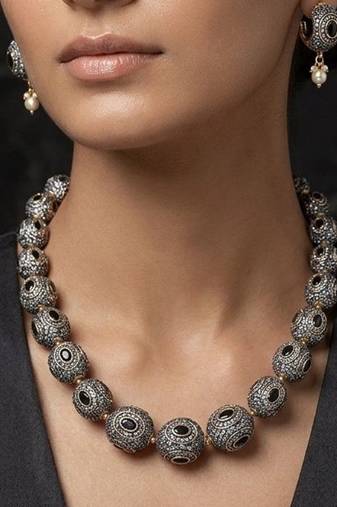 Black beaded jewellery necklace