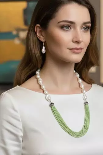 Green beaded jewellery necklace