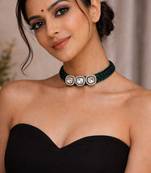 Black beaded jewellery necklace