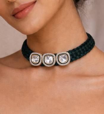 Black beaded jewellery necklace 2
