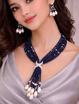 Blue beaded jewellery necklace 2