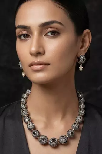 Black beaded jewellery necklace
