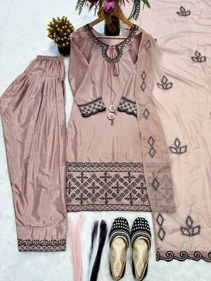 Elegant blush pink embroidered kurta set with farshi salwar 4