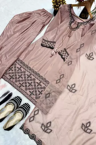 Elegant blush pink embroidered kurta set with farshi salwar