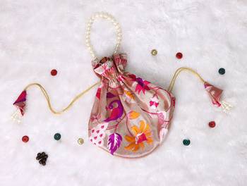 Multicolor pearl handle designer batwa 2