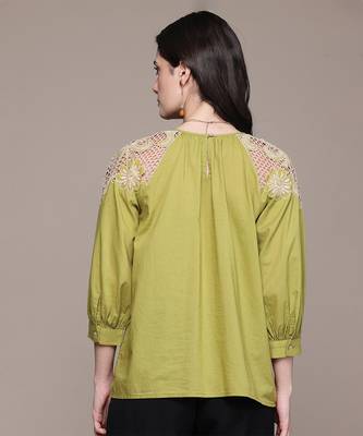 Green embroidered cotton blend top 3