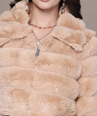 Beige faux fur crop jacket 5