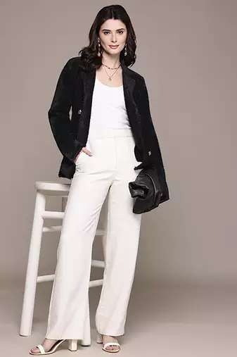 Black nylon knitted jacket