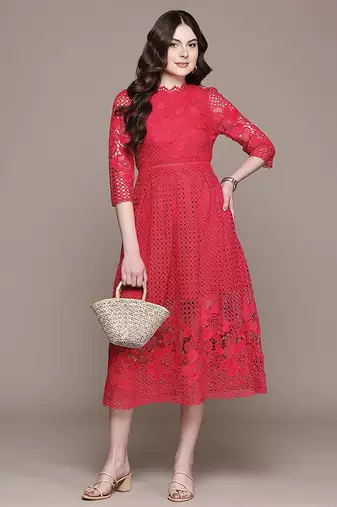 Red embroidered Viscose dress