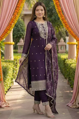 Kedarfab women's georgette embroidered sequins kurta pant with dupatta set