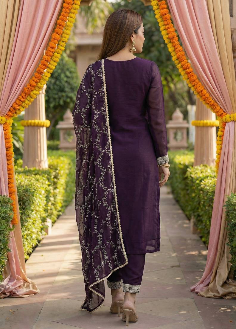 Kedarfab women's georgette embroidered sequins kurta pant with dupatta set