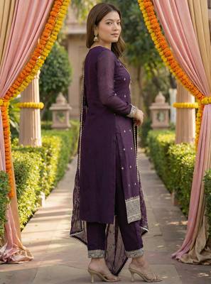 Kedarfab women's georgette embroidered sequins kurta pant with dupatta set 4