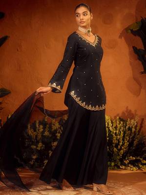 Kedarfab women's silk  embroidered  kurta palazzo with dupatta set 3