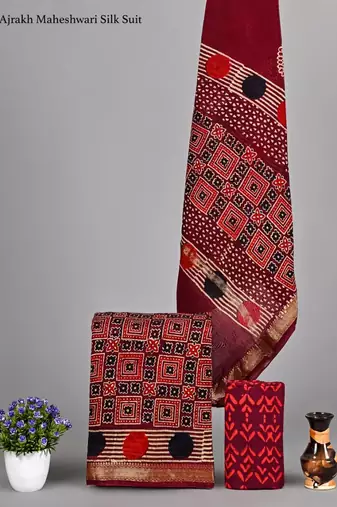 Red exclusive new hand block printed maheshwari silk zari border suits pieces