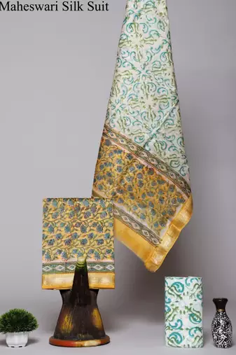 Off white exclusive new hand block printed maheshwari silk zari border suits pieces