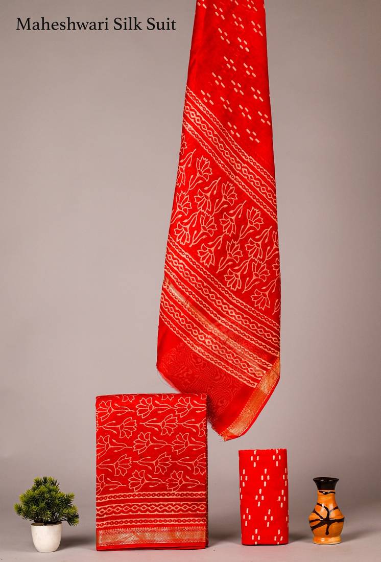 Red exclusive new hand block printed maheshwari silk zari border suits pieces