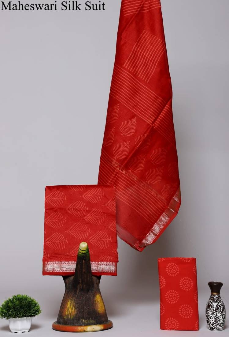 Red exclusive new hand block printed maheshwari silk zari border suits pieces