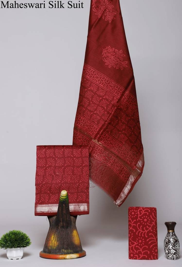 Maroon exclusive new hand block printed maheshwari silk zari border suits pieces