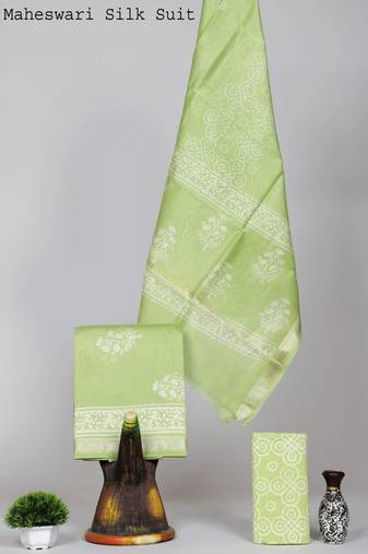 Green exclusive new hand block printed maheshwari silk zari border suits pieces