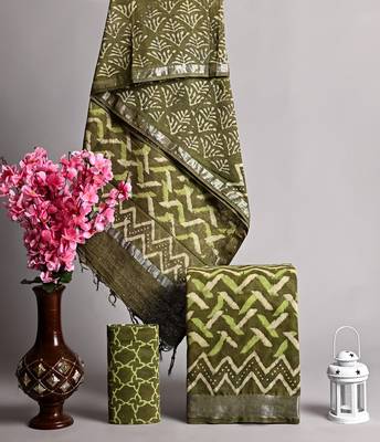 Green bagru hand block printed linen suits with zari border 1