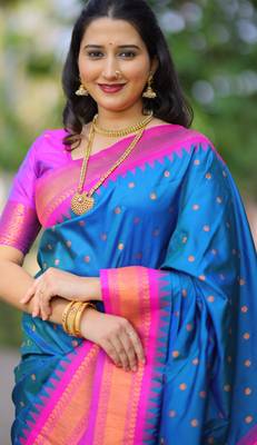 Blue floral temple border zari work kanji gadwal silk blend saree with blouse 2