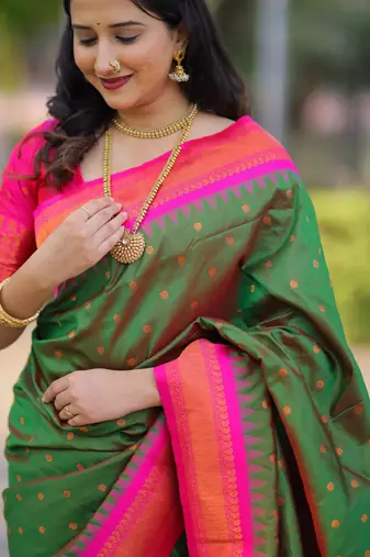 Dark green floral, temple border, zari work kanji gadwal silk saree with blouse