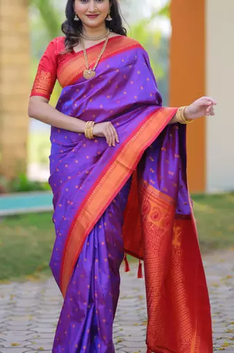 Purple floral, temple border, zari work kanji gadwal silk saree with blouse