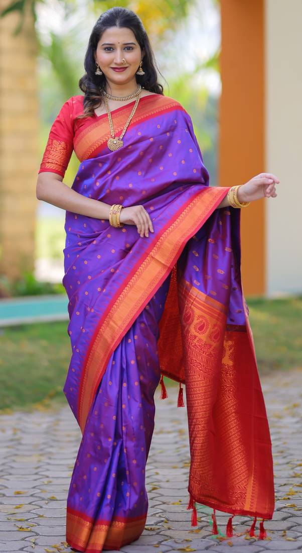 Purple floral, temple border, zari work kanji gadwal silk saree with blouse
