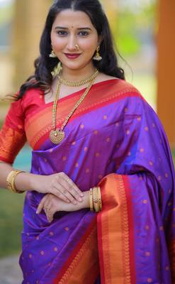 Purple floral temple border zari work kanji gadwal silk blend saree with blouse 2