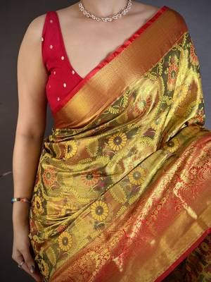Gold floral paisely zari woven silk blend saree with blouse 3