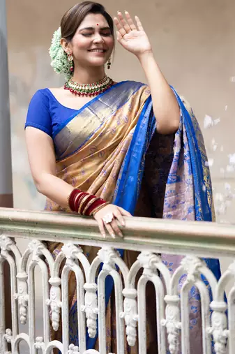 Peach floral, zari work kanjivaram semi silk saree with blouse