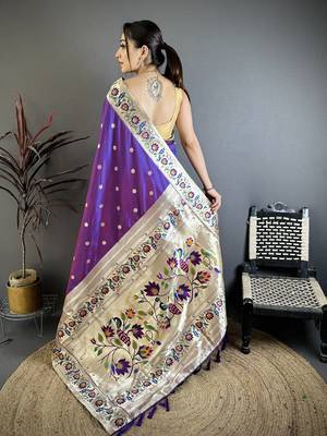 Purple floral, zari woven soft silk saree with blouse 4