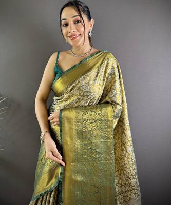Green floral, peacock zari woven kanjivaram tissue silk saree with blouse 2