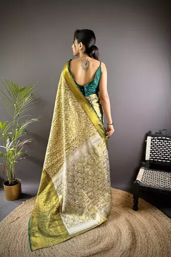 Green floral, peacock zari woven kanjivaram tissue silk saree with blouse