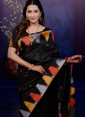 Black temple border, zari work soft silk saree with blouse 2