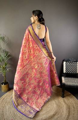 Pink floral zari woven tissue silk blend saree with blouse 4